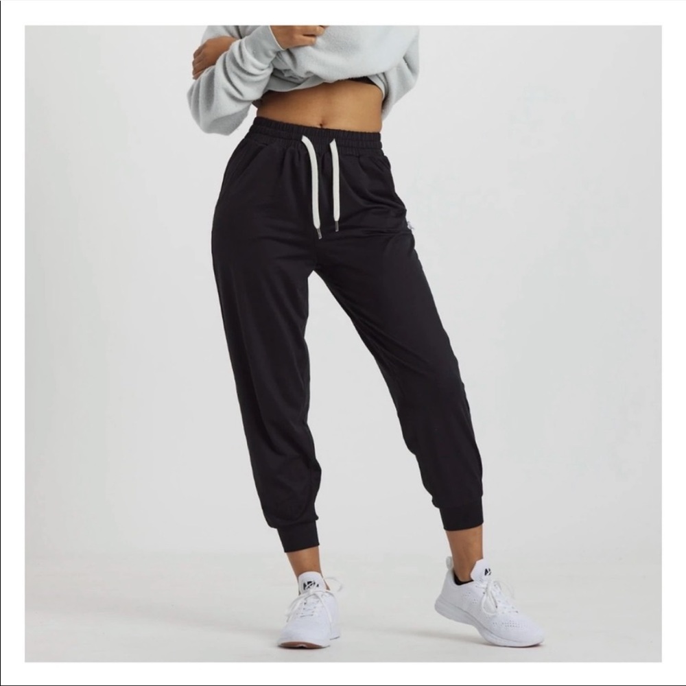 Feat Clothing Roam High Waisted 7/8 Super Soft Joggers Black - Picture 1 of 10